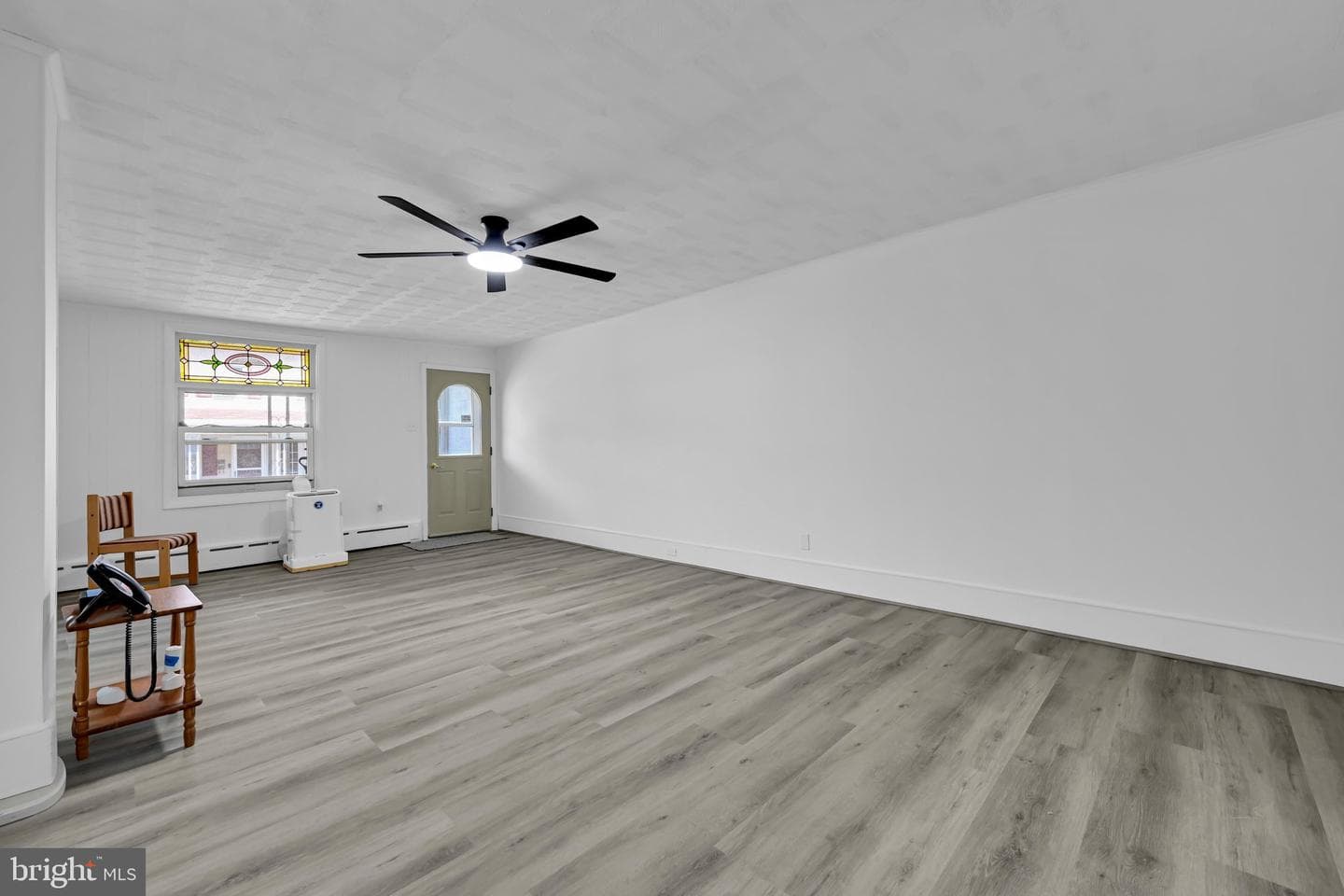 1427 Seneca Street photo 9
