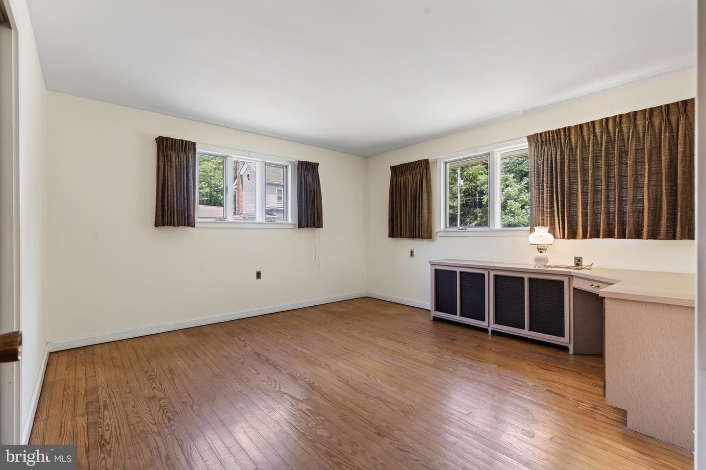 51 Reynolds Road photo 42