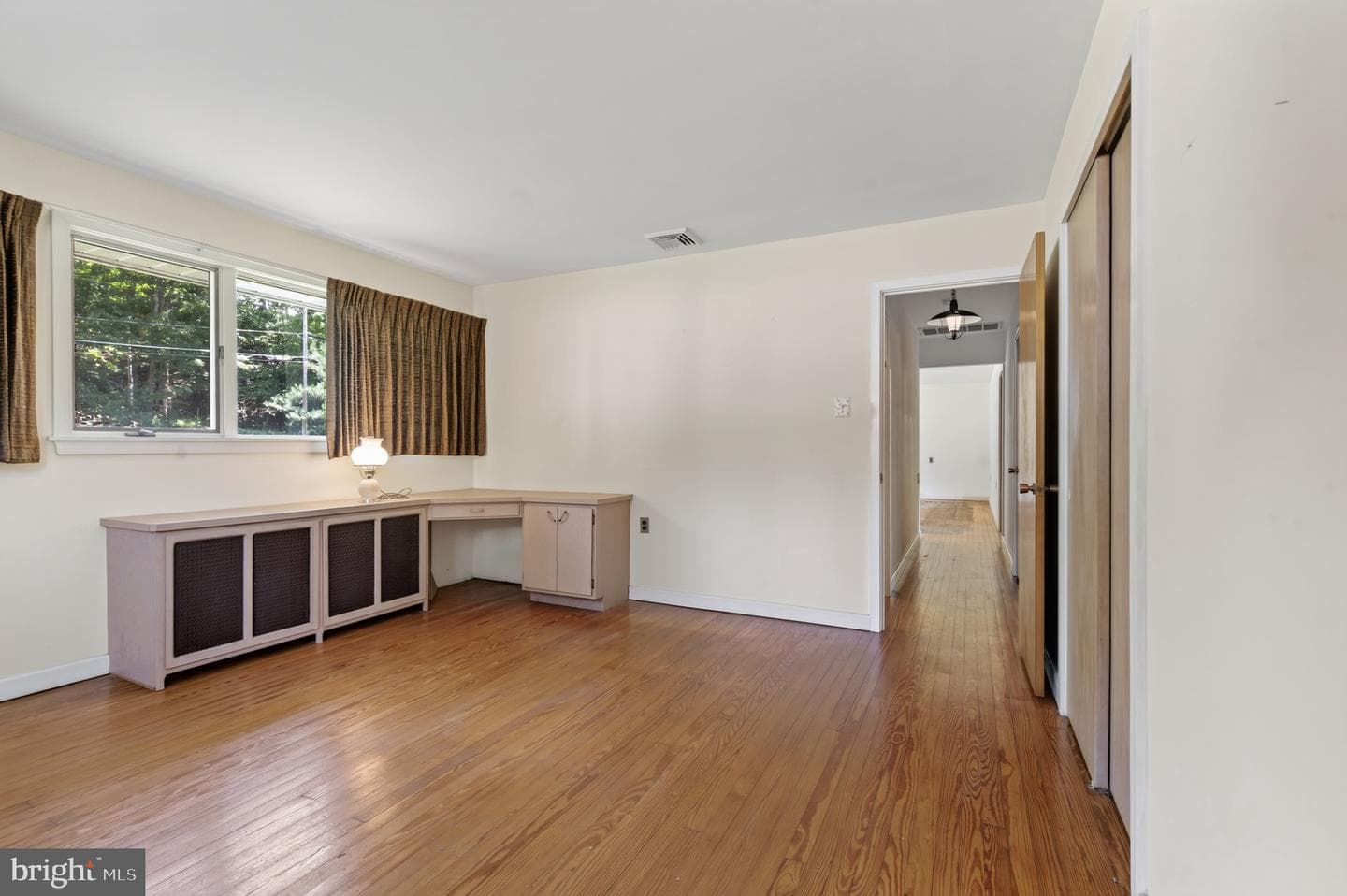 51 Reynolds Road photo 43