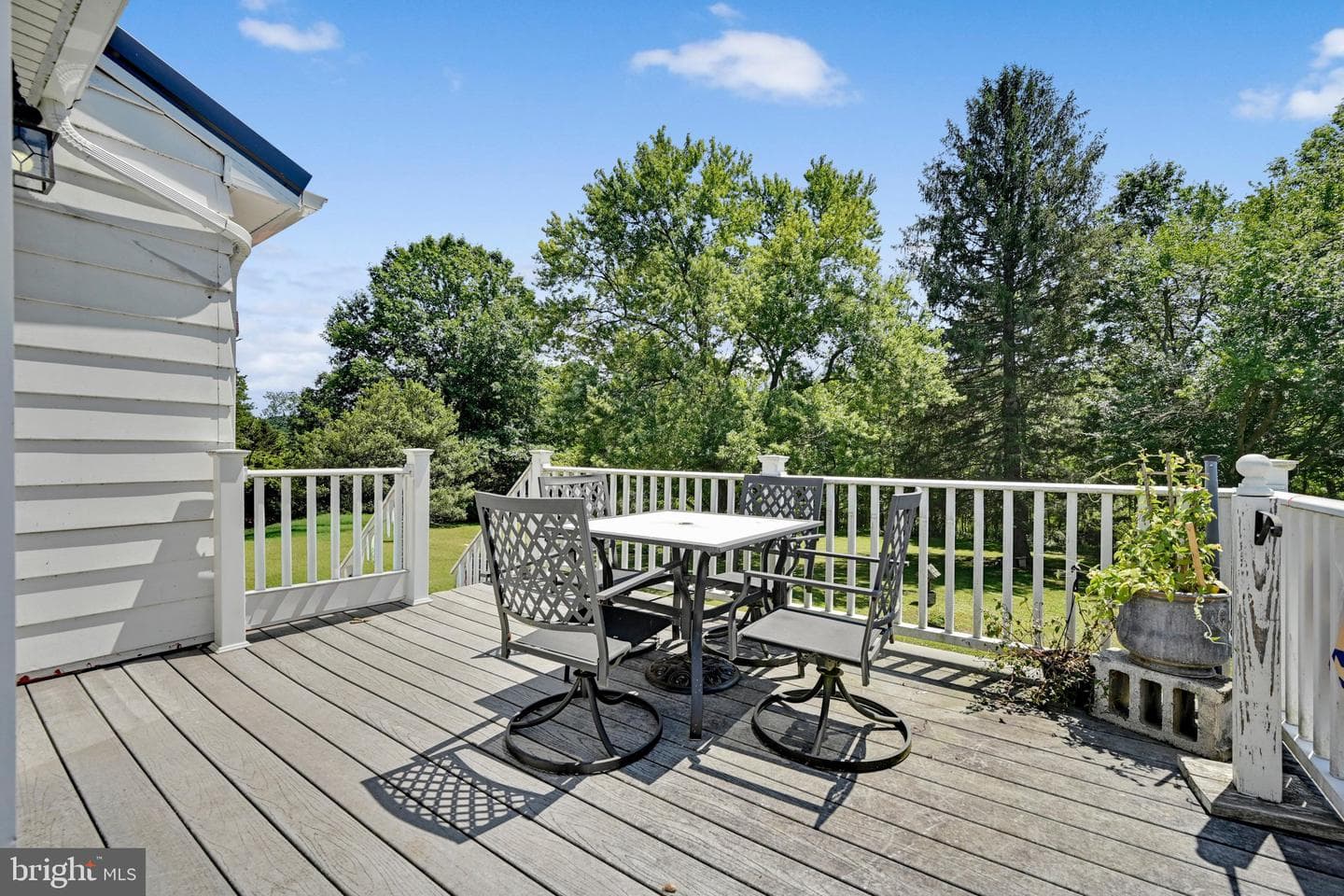 182 E Adamsdale photo 39
