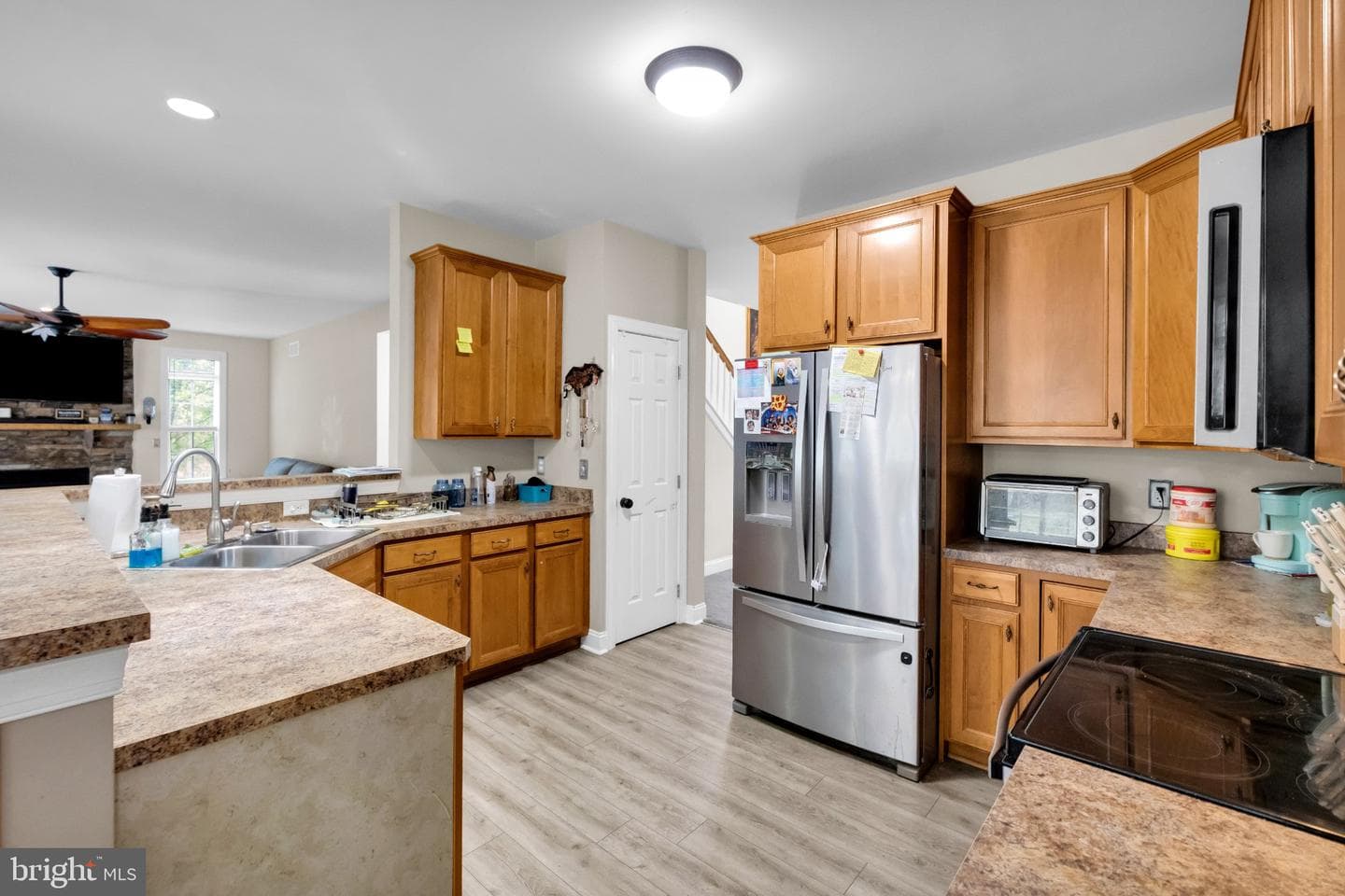 115 Holly Road photo 11