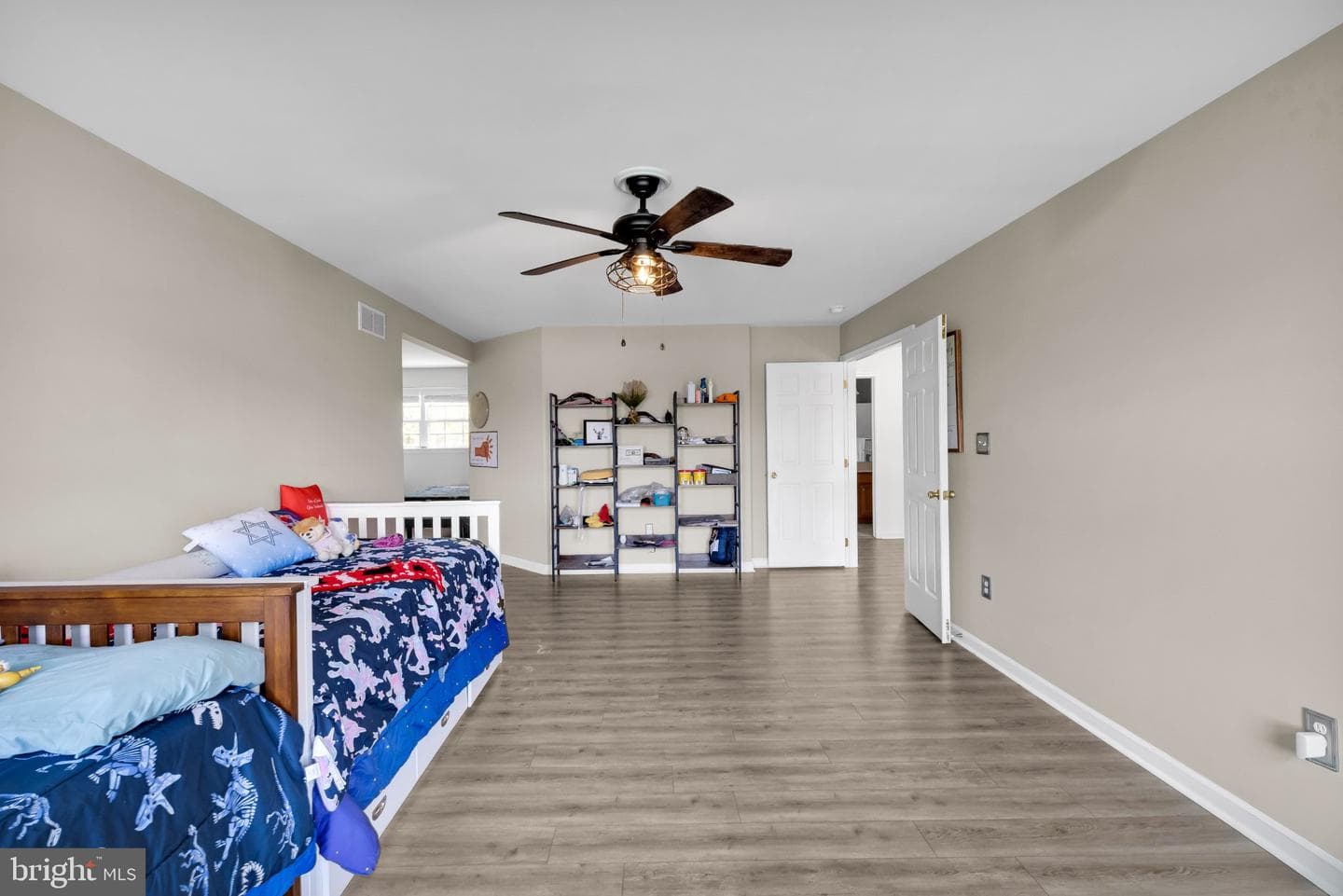 115 Holly Road photo 24