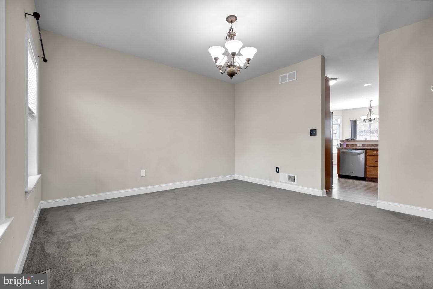115 Holly Road photo 28