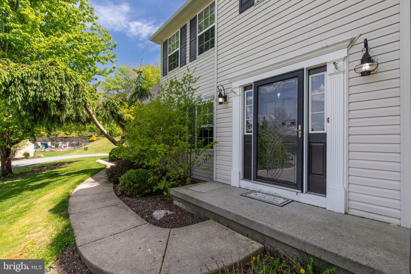 115 Holly Road photo 5
