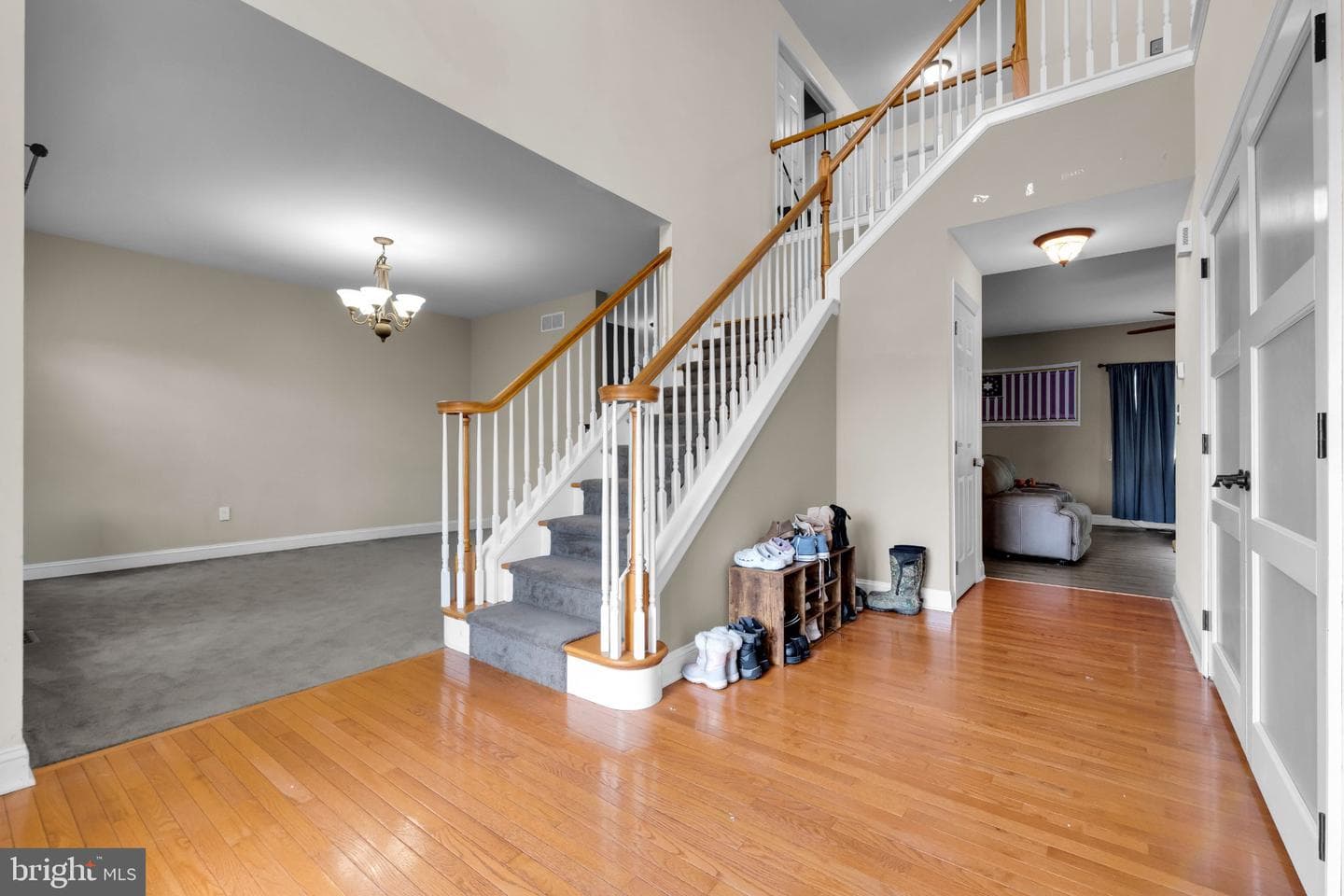 115 Holly Road photo 6