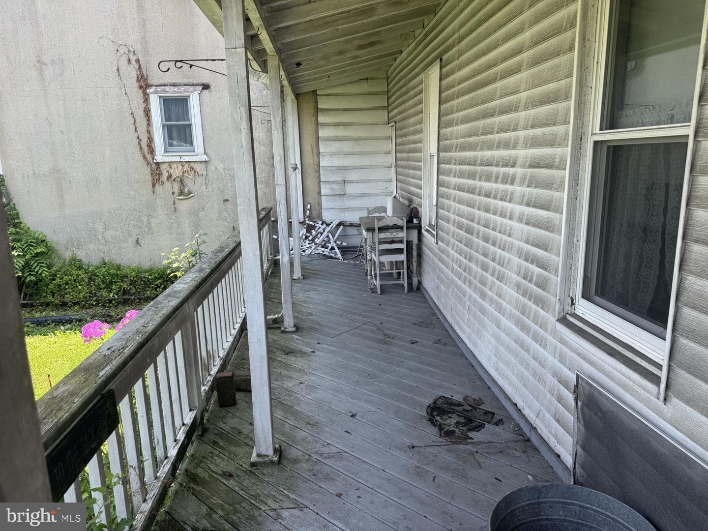 126 Lewis Street photo 11