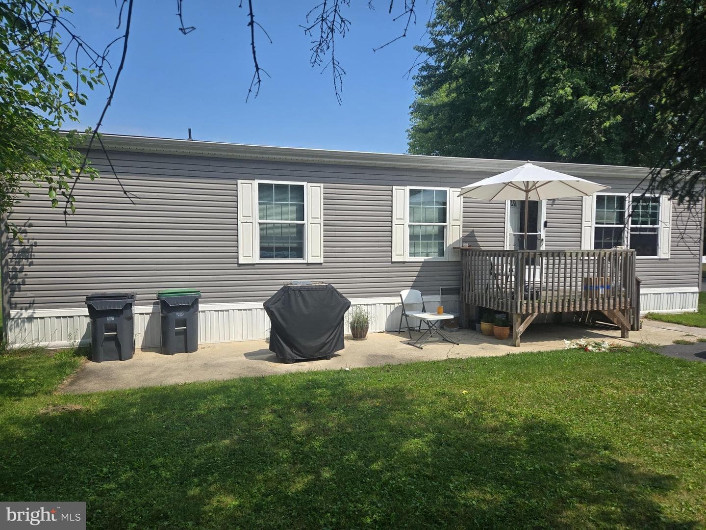 15-A Frieden Manor photo 1