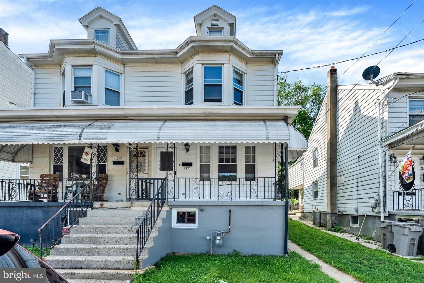 2273 W Market Street photo 1