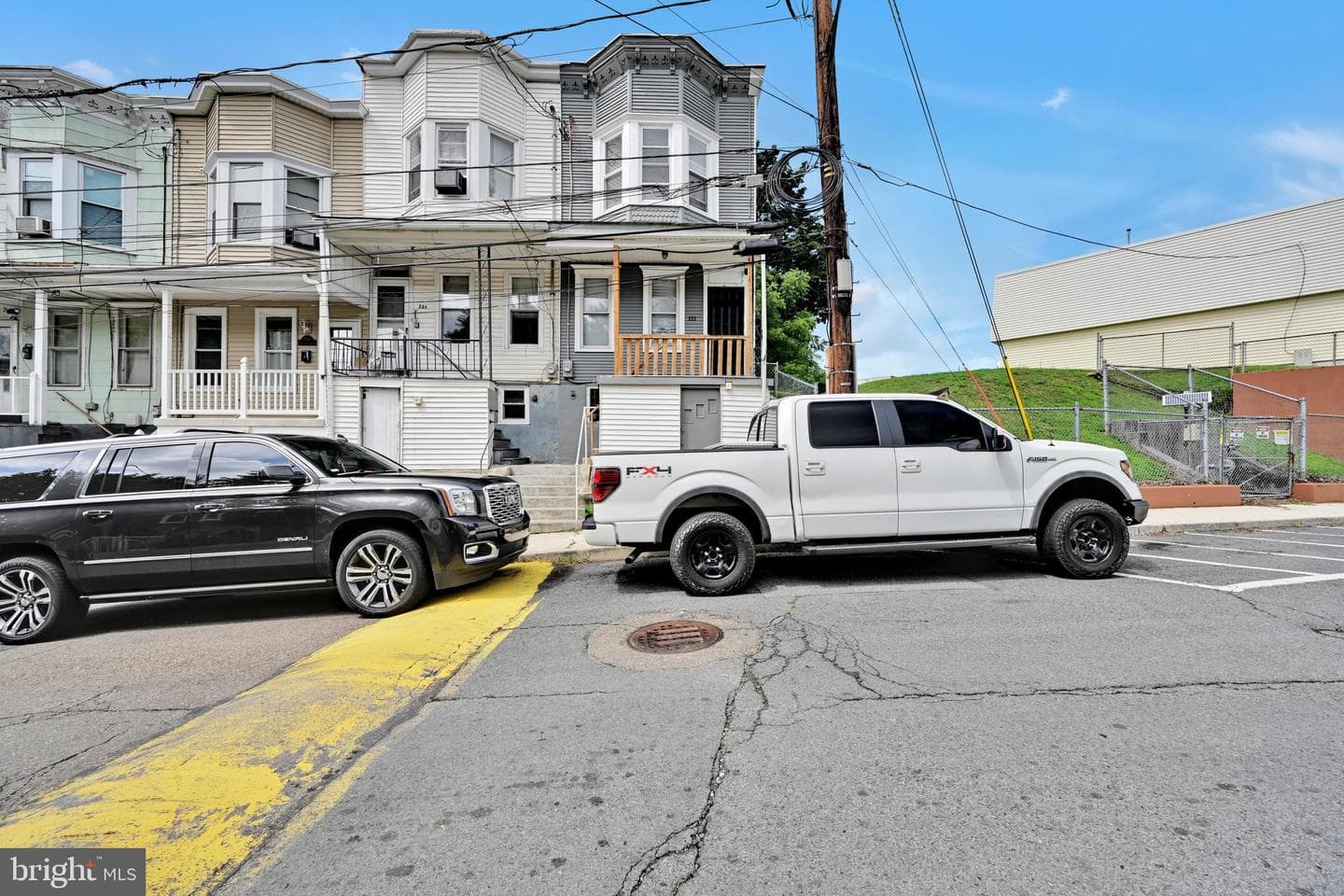 733 N 2nd Street photo 1