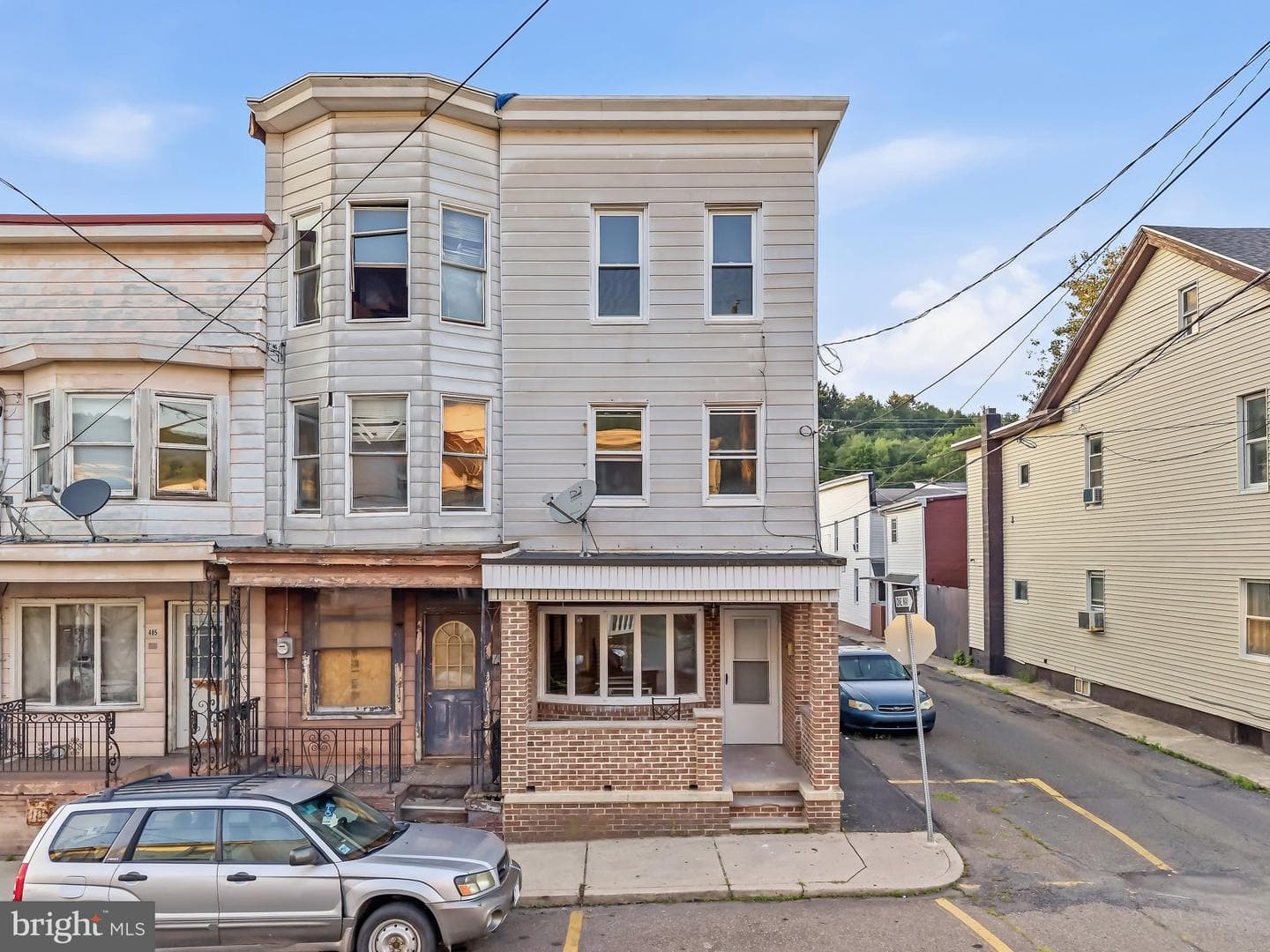 401 W Pine Street photo 1