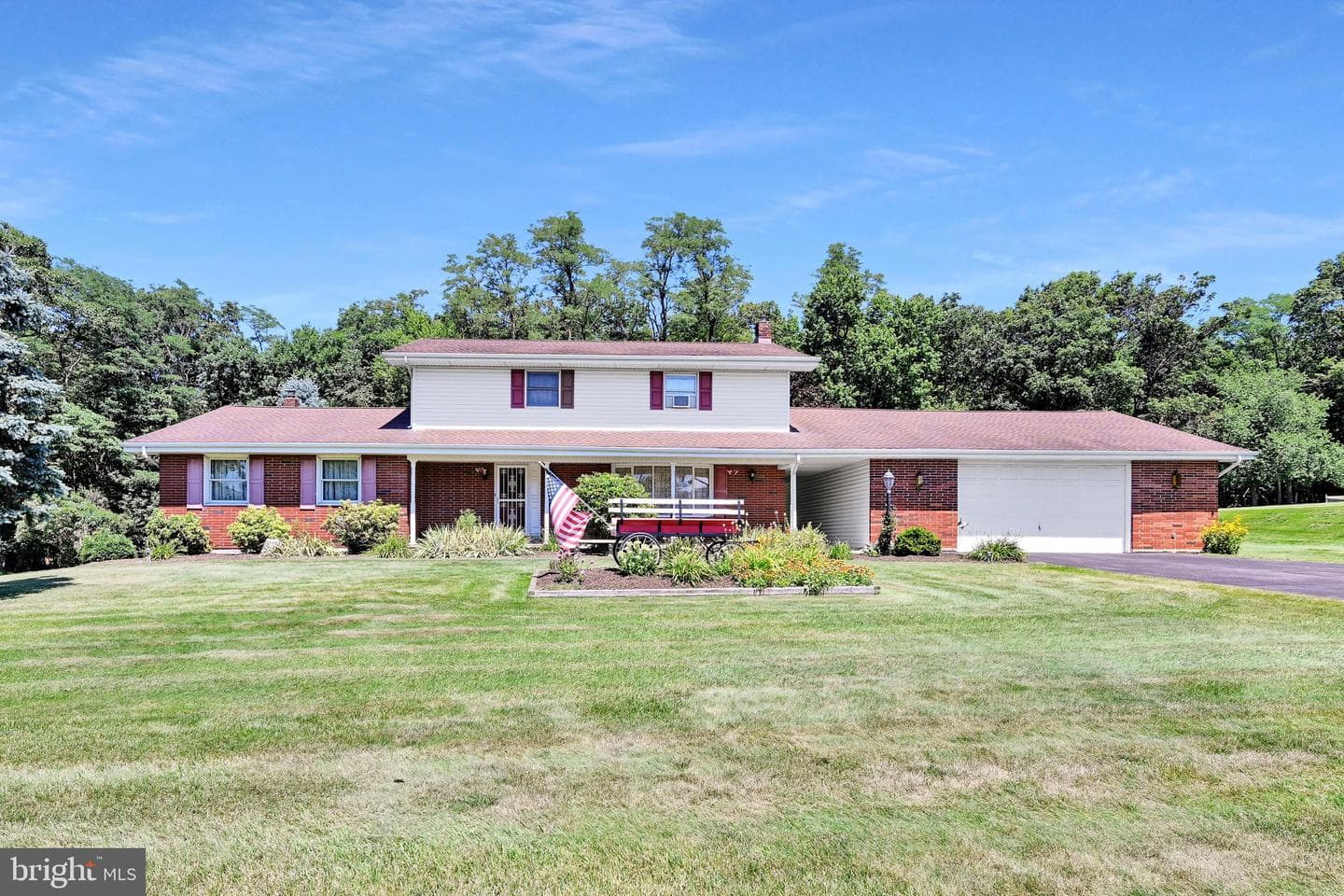 225 Morea Road photo 1