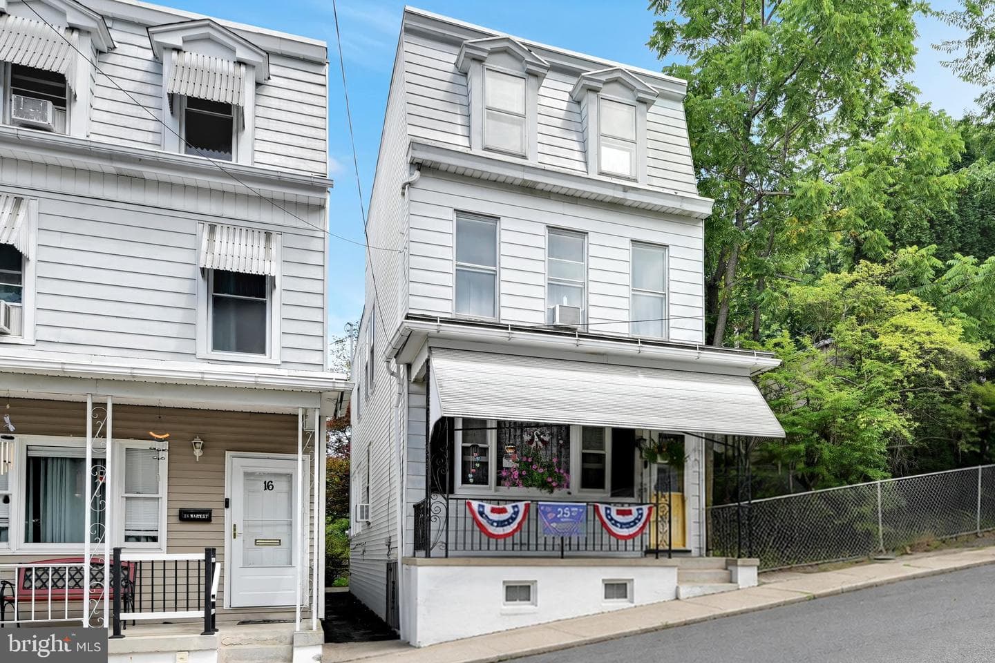 18 Mary Street photo 1