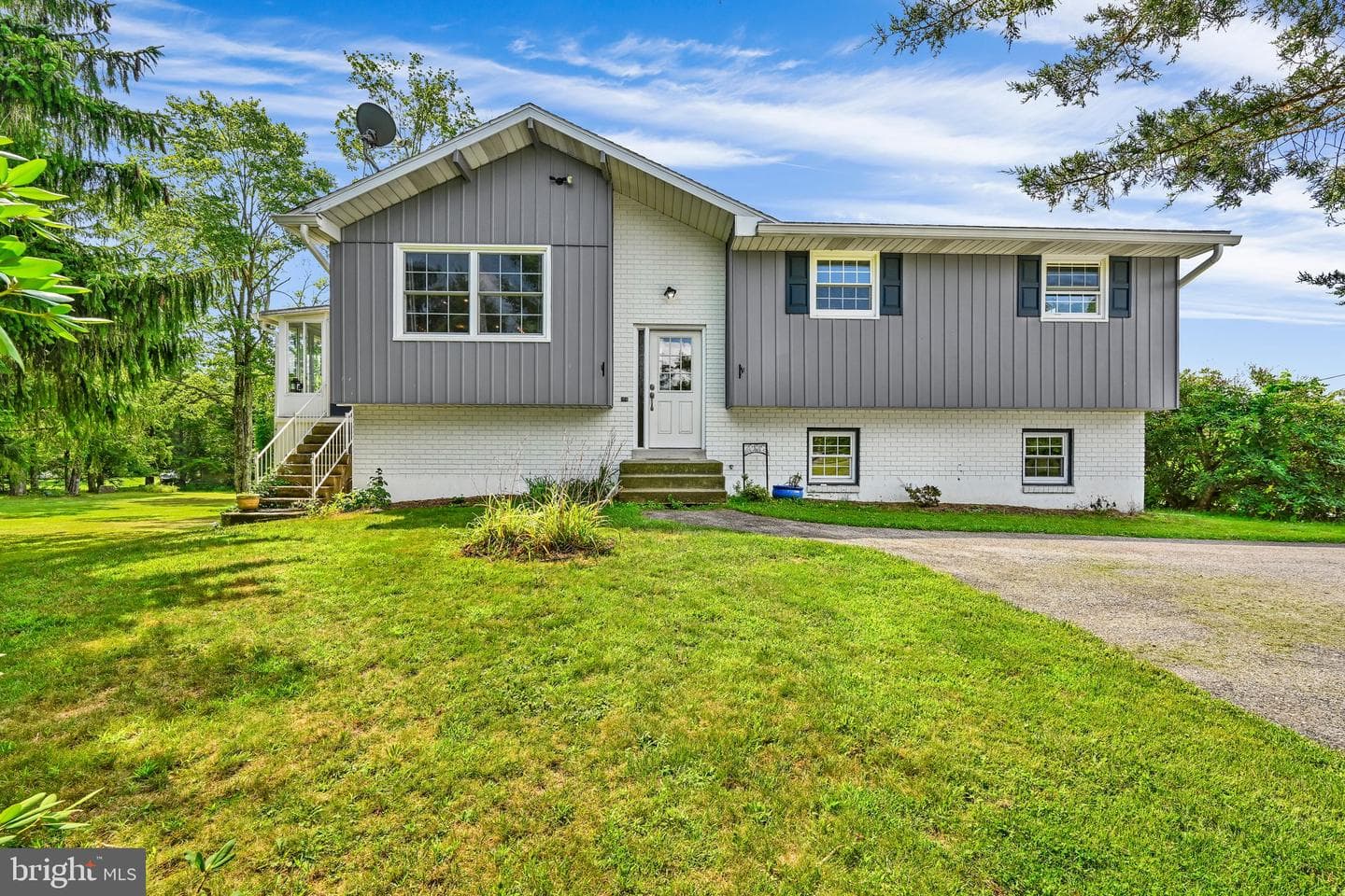 1208 Chestnut Road photo 1