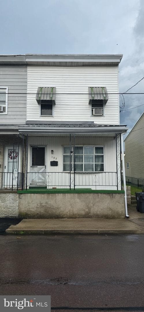 127 S Broad Mountain Avenue photo 1