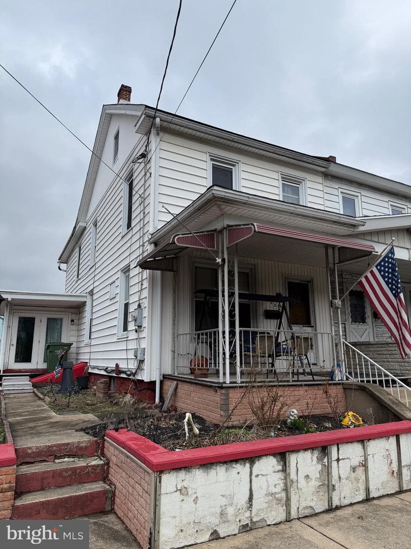 102 N Tulpehocken Street photo 1