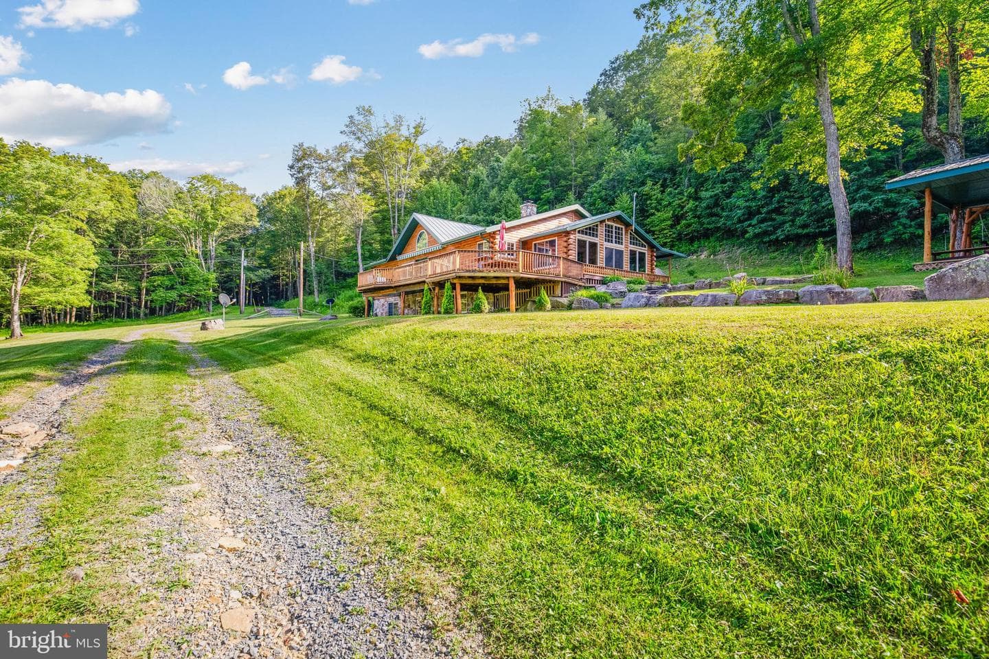 631 Logan Hollow Rd photo 2
