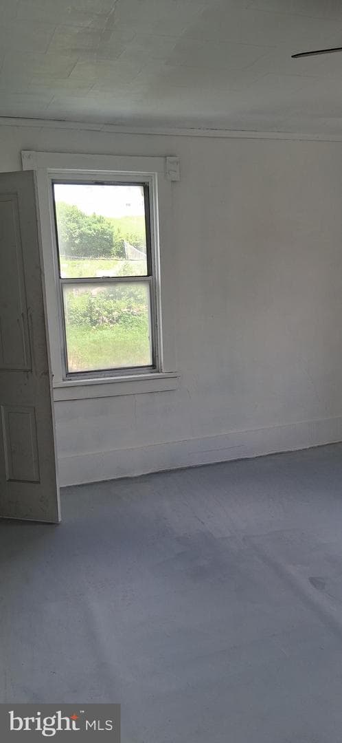 499 2nd St. photo 22