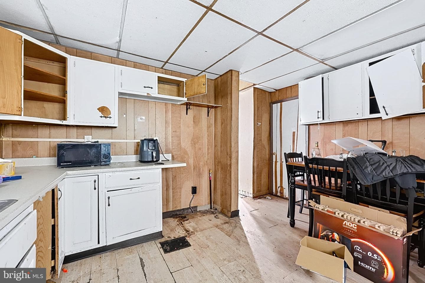 211 E Church St photo 6