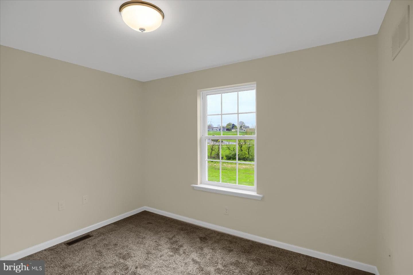 79 St Andrews Way photo 15