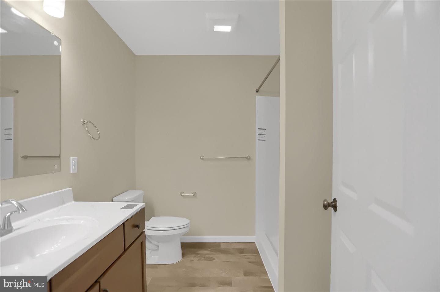 79 St Andrews Way photo 18