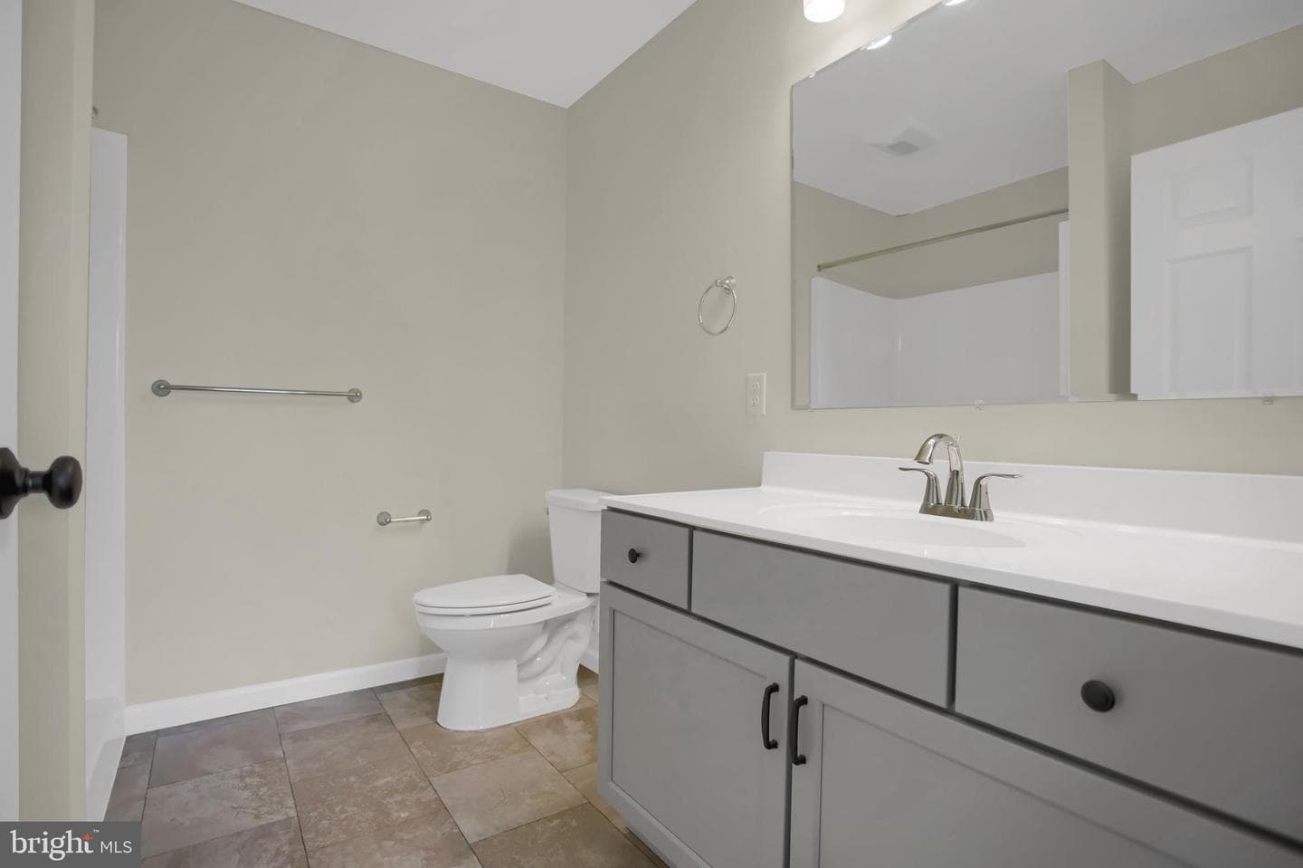 81 St Andrews Way photo 19