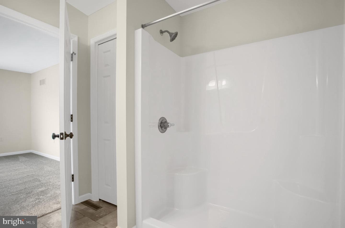 81 St Andrews Way photo 20