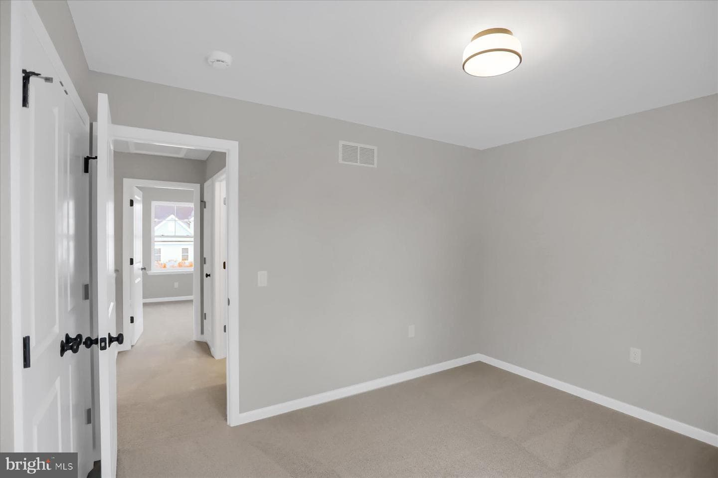 594 Augusta Drive photo 23