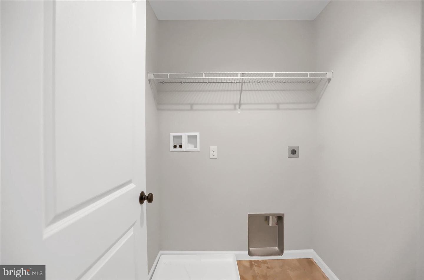 594 Augusta Drive photo 26