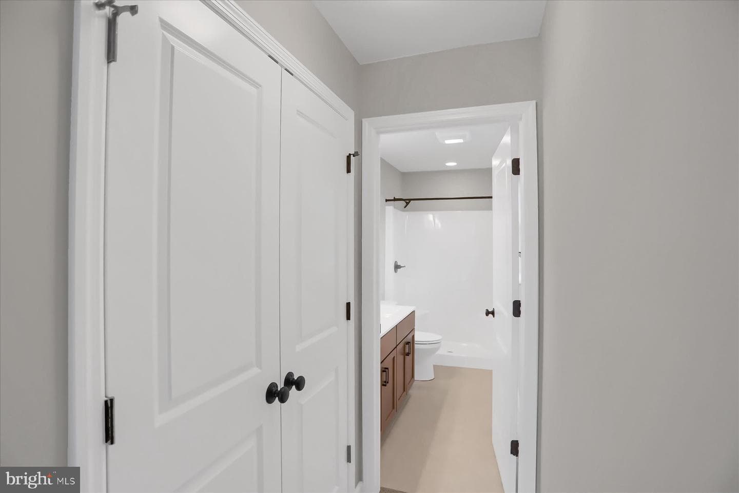 594 Augusta Drive photo 31