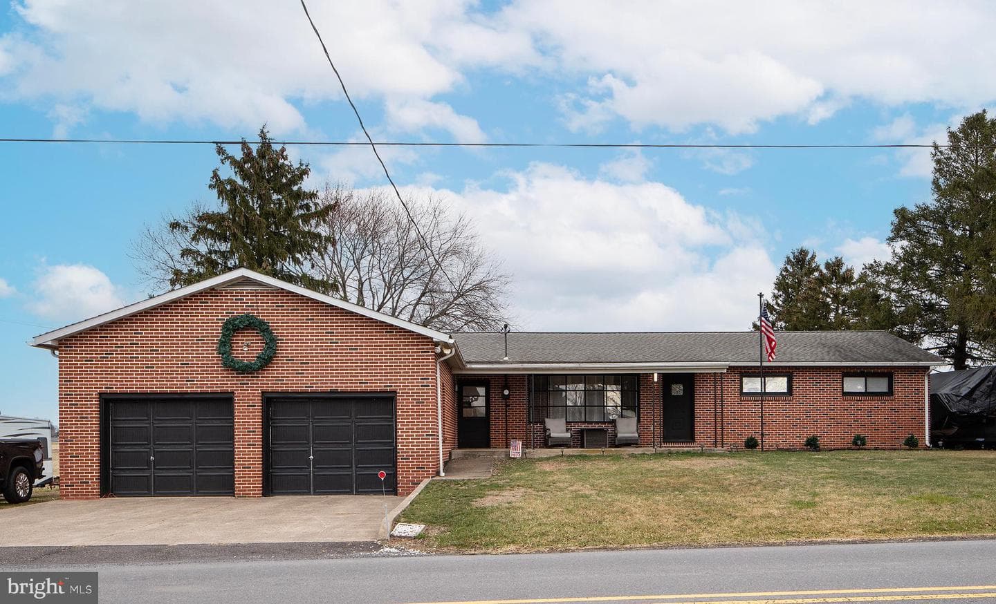 762 Sand Hill Road, Selinsgrove