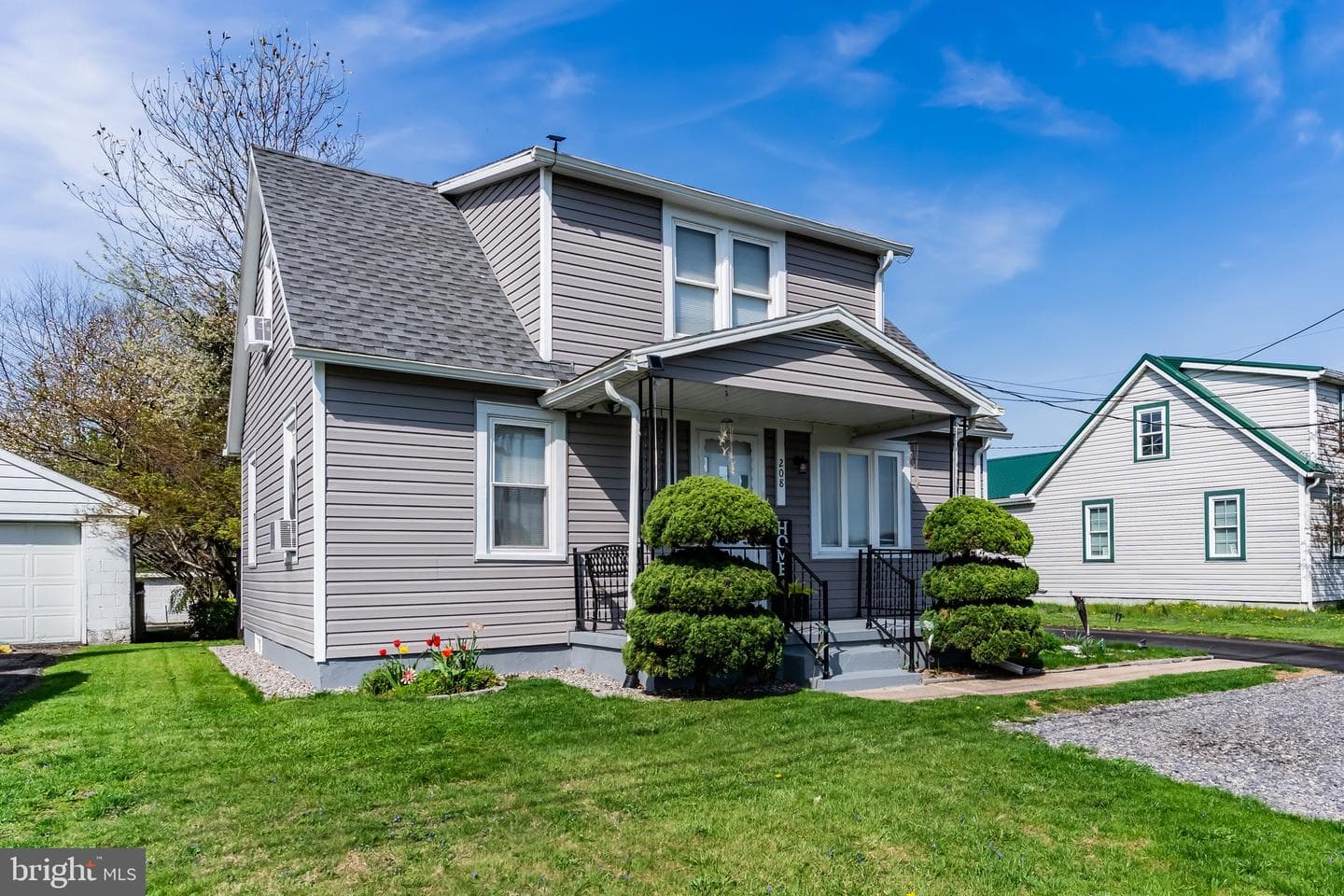 208 Airport Road photo 31