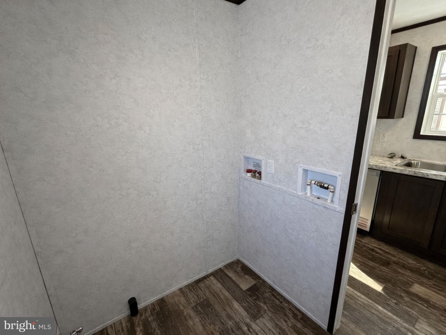 12 Minton Drive photo 5
