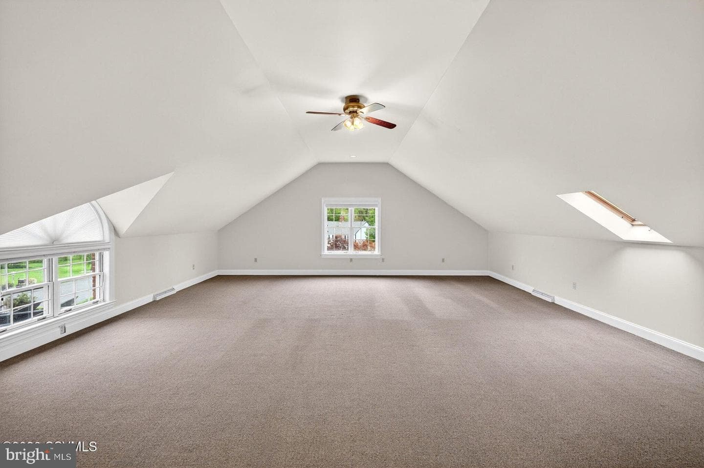 56 Edward Circle photo 24