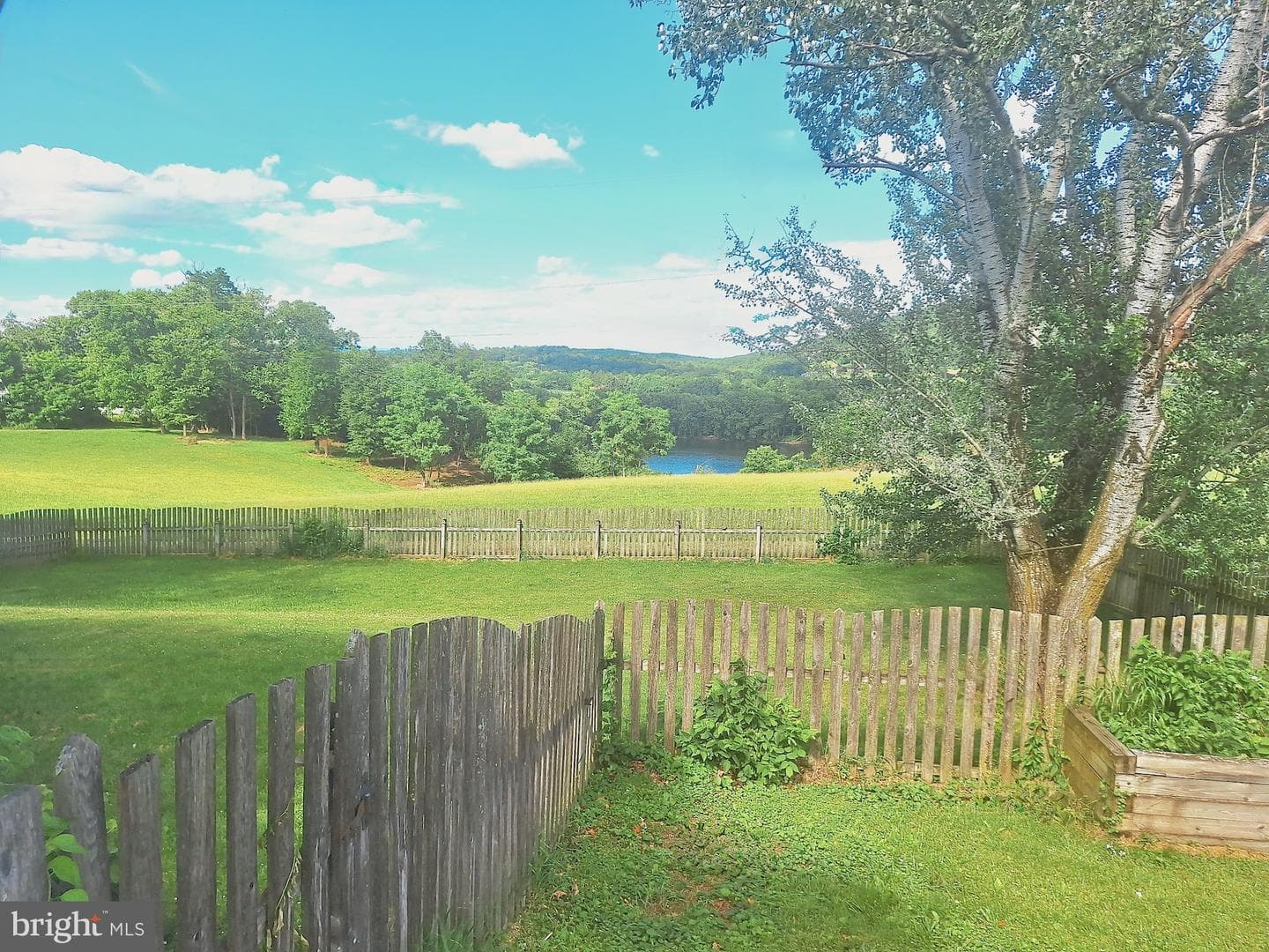 283 Skyline Avenue photo 11