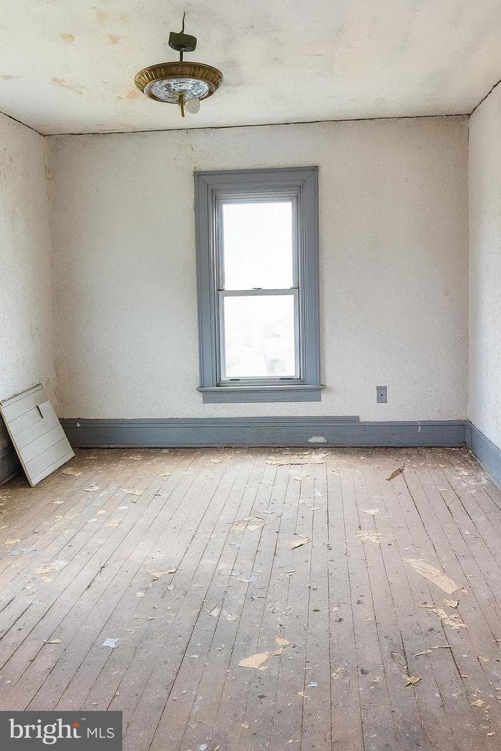 2713 Wilson Street photo 8