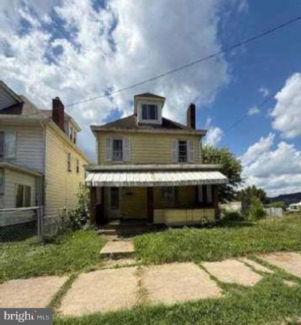 1341 Taylor Avenue photo 1