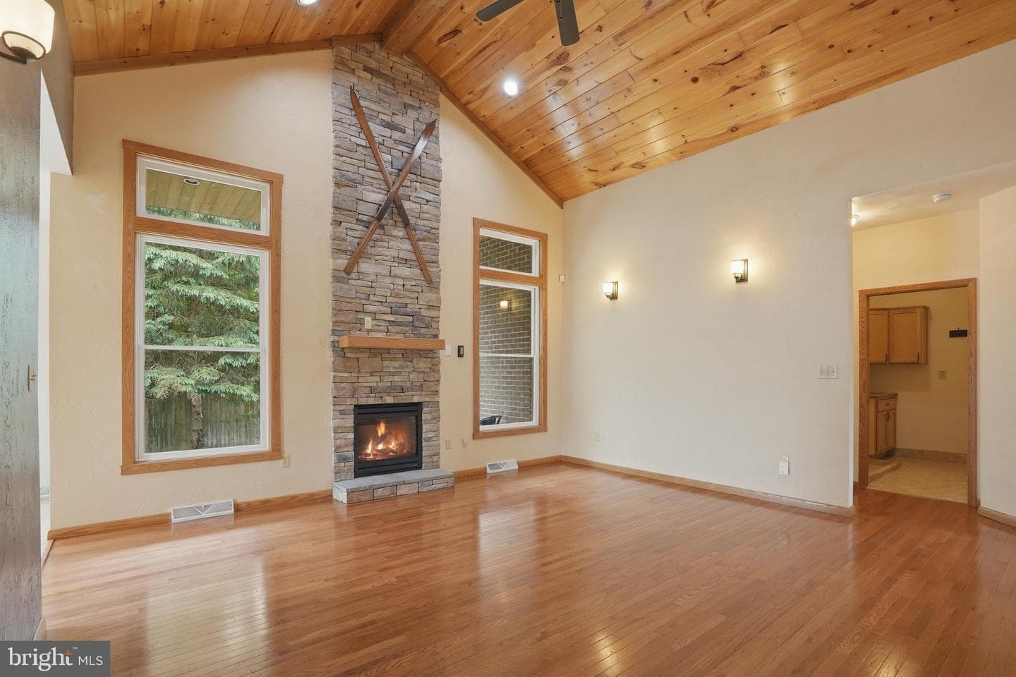 34 Harrington Way photo 5
