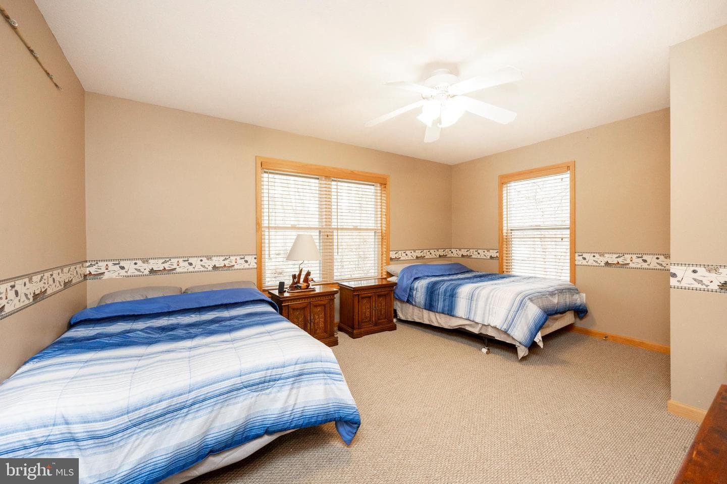 1212 Acacia photo 35