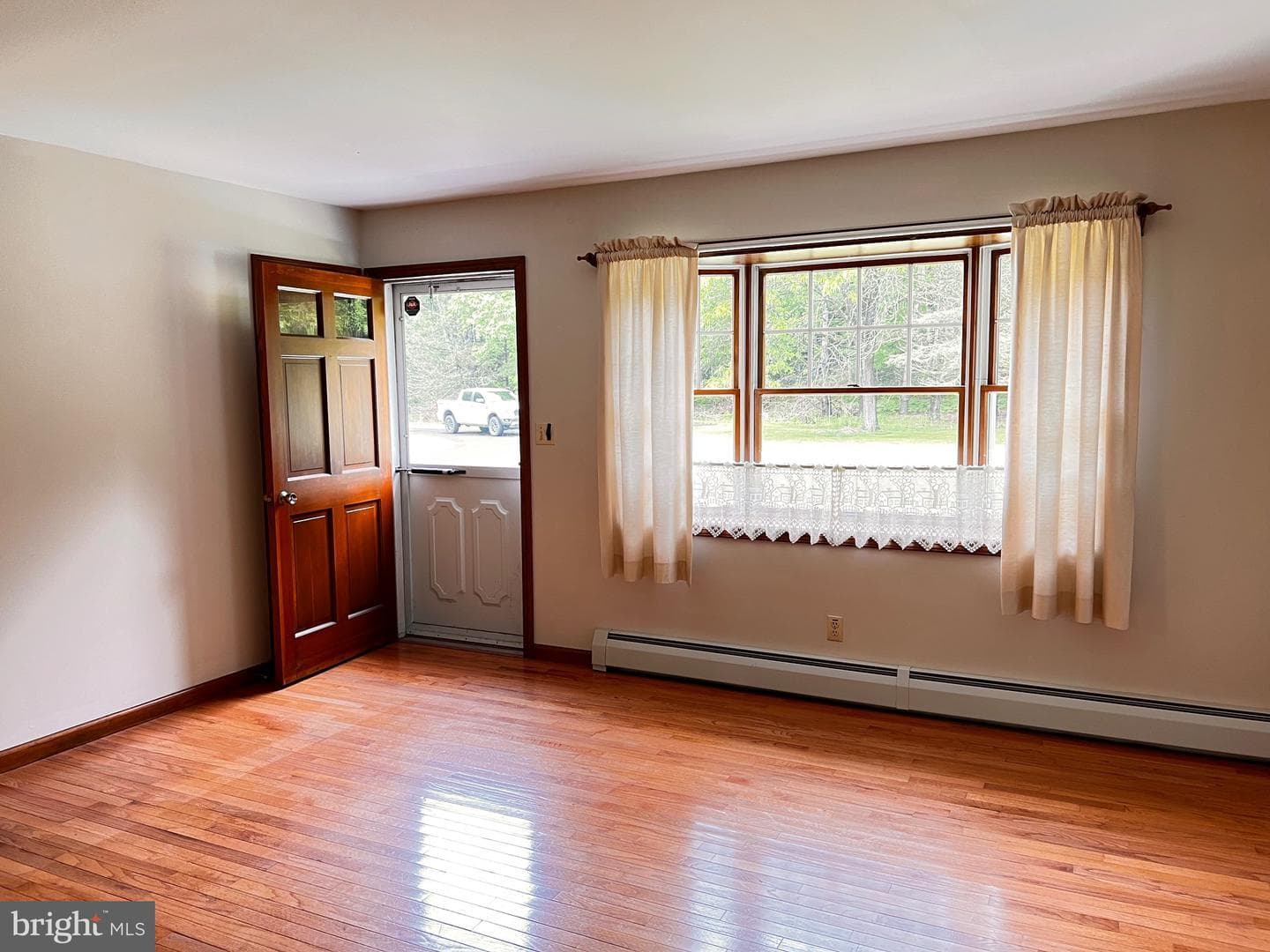 288 River Road photo 12