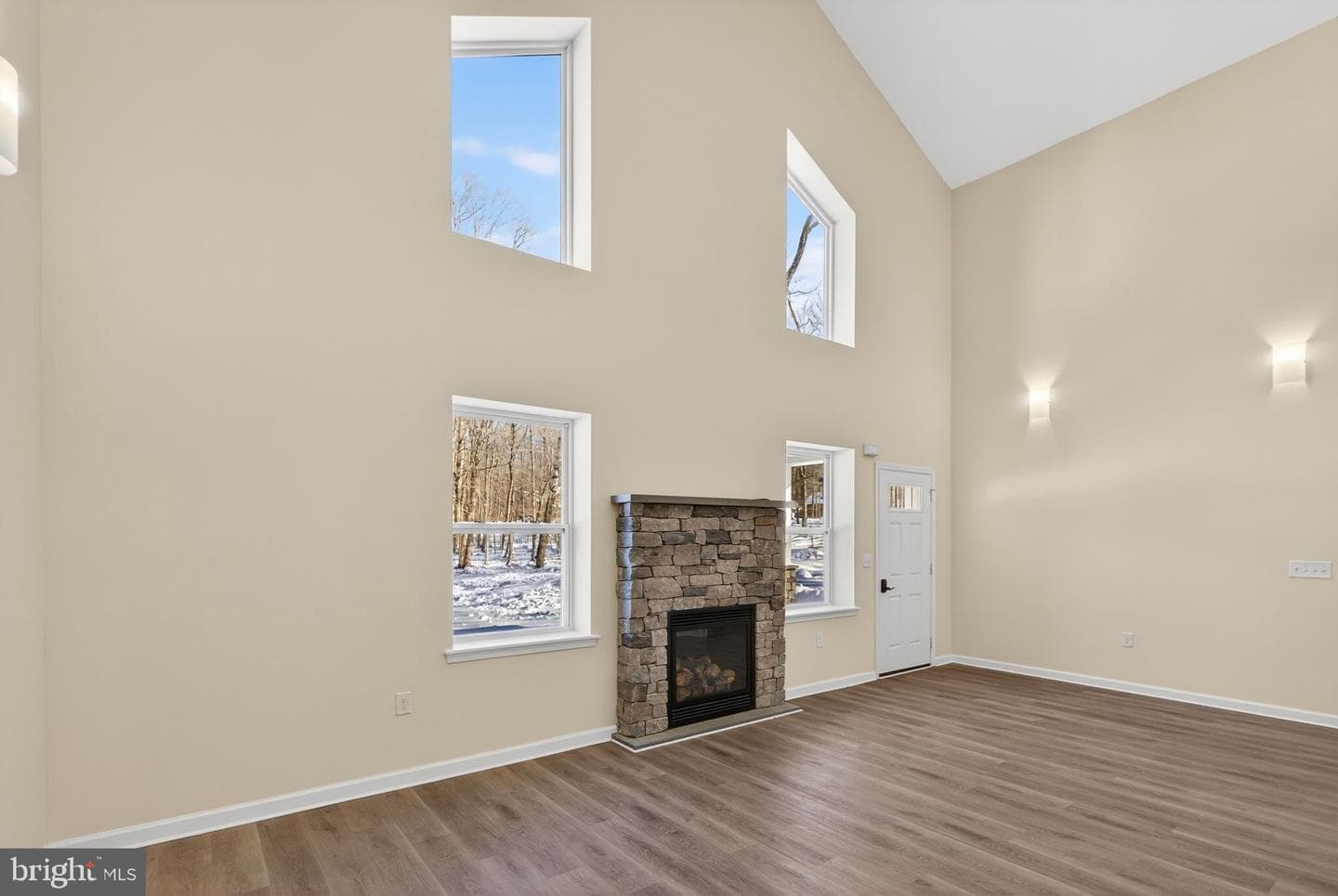 1073 Westside Drive photo 33