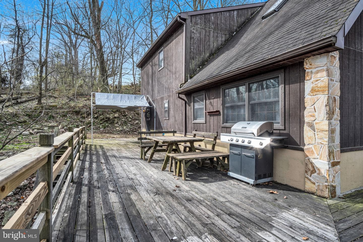 1142 Trinity North Road photo 43