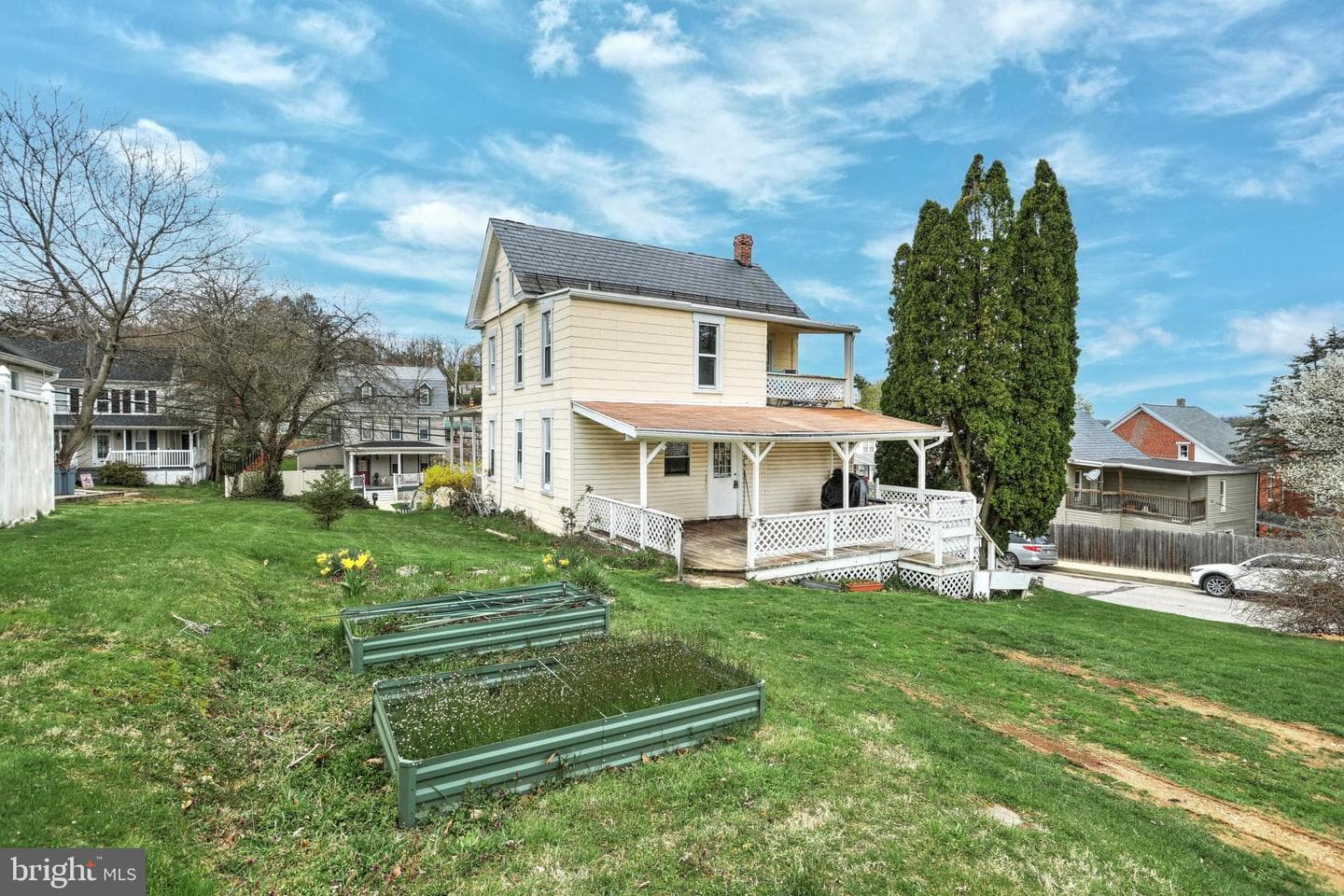 211 S Main Street photo 9