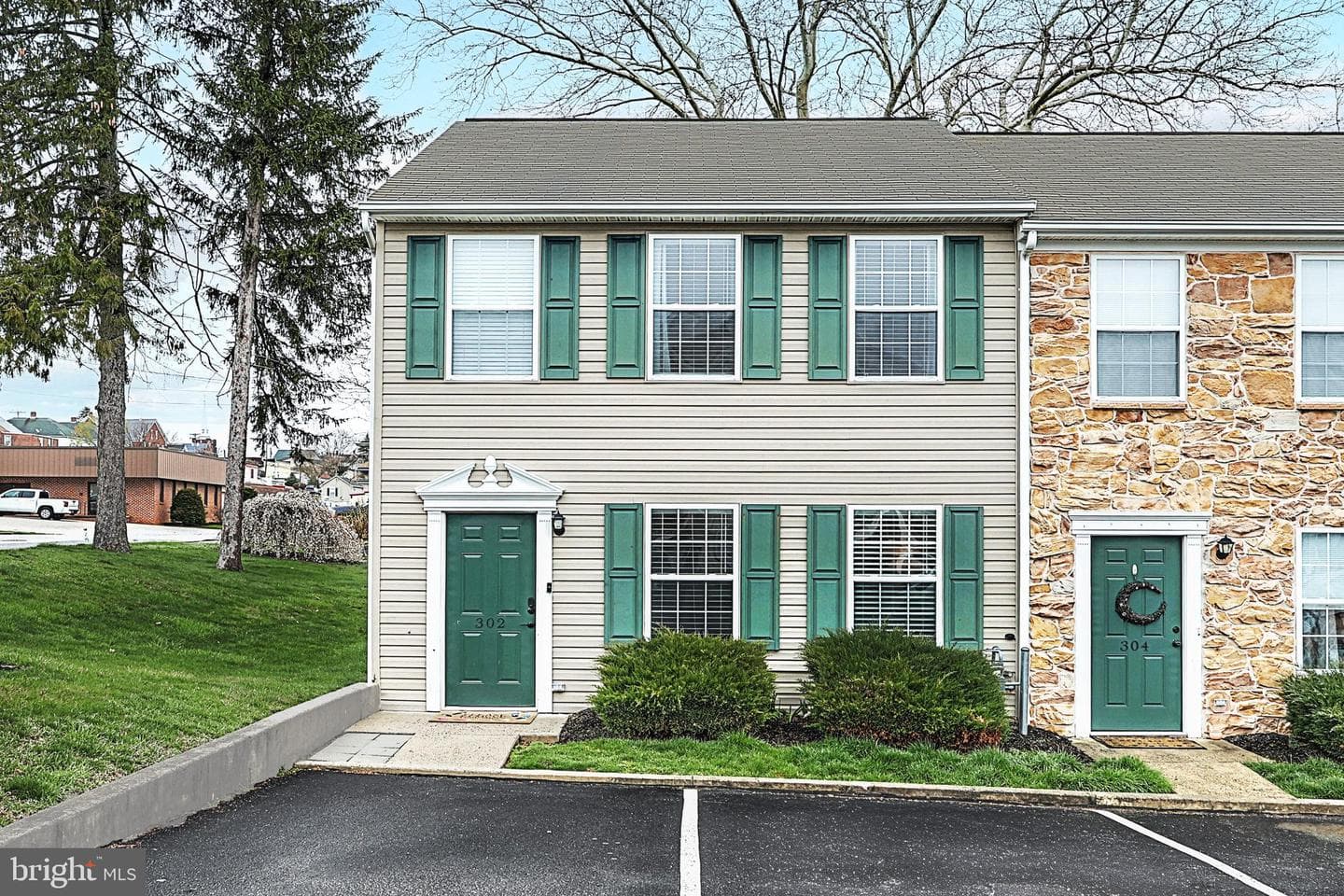 302 Cherry Street photo 2