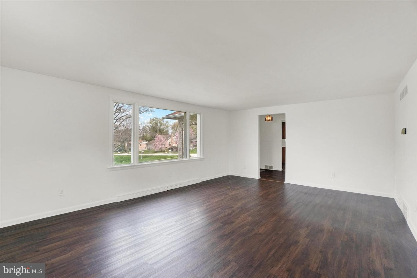 500 Maywood Road photo 6
