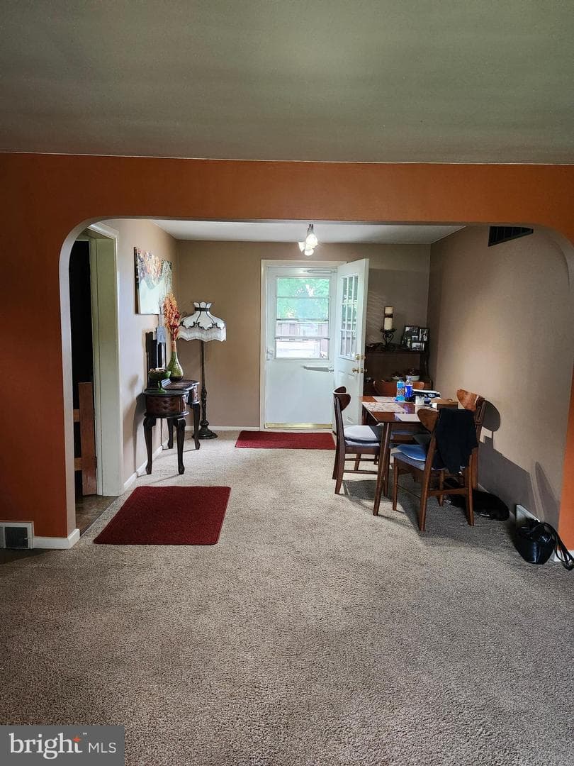 734 Hanover Road photo 8