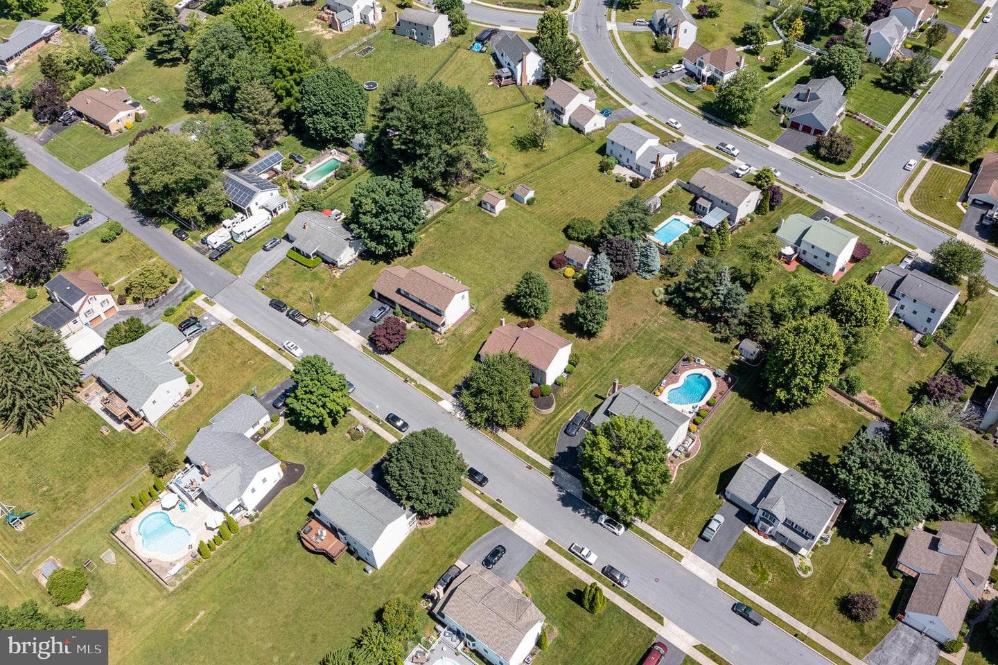 111 Maple Street photo 49