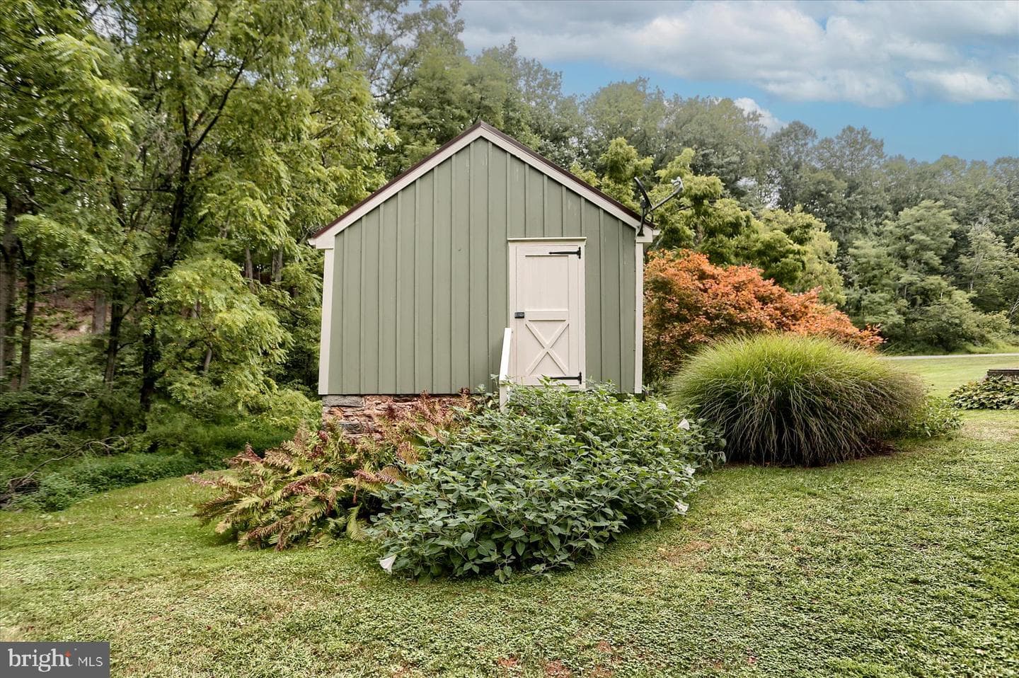12346 Reservoir Road photo 25