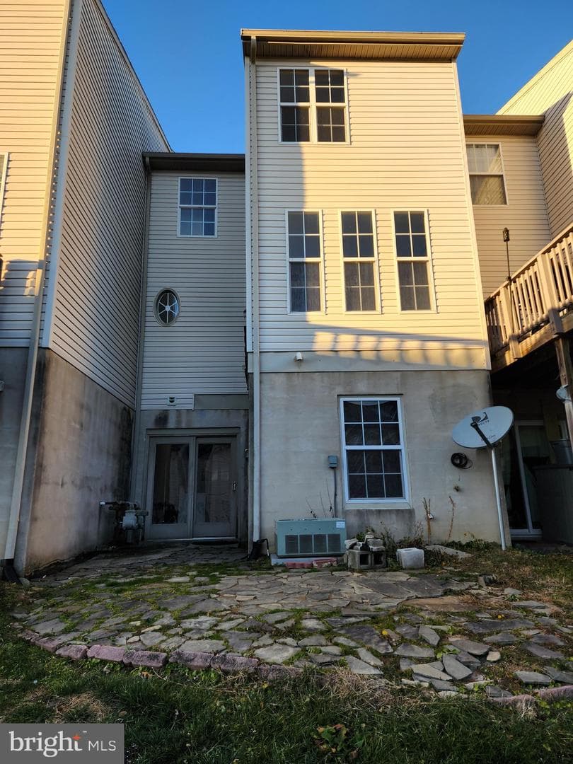 1324 Wanda Drive photo 17