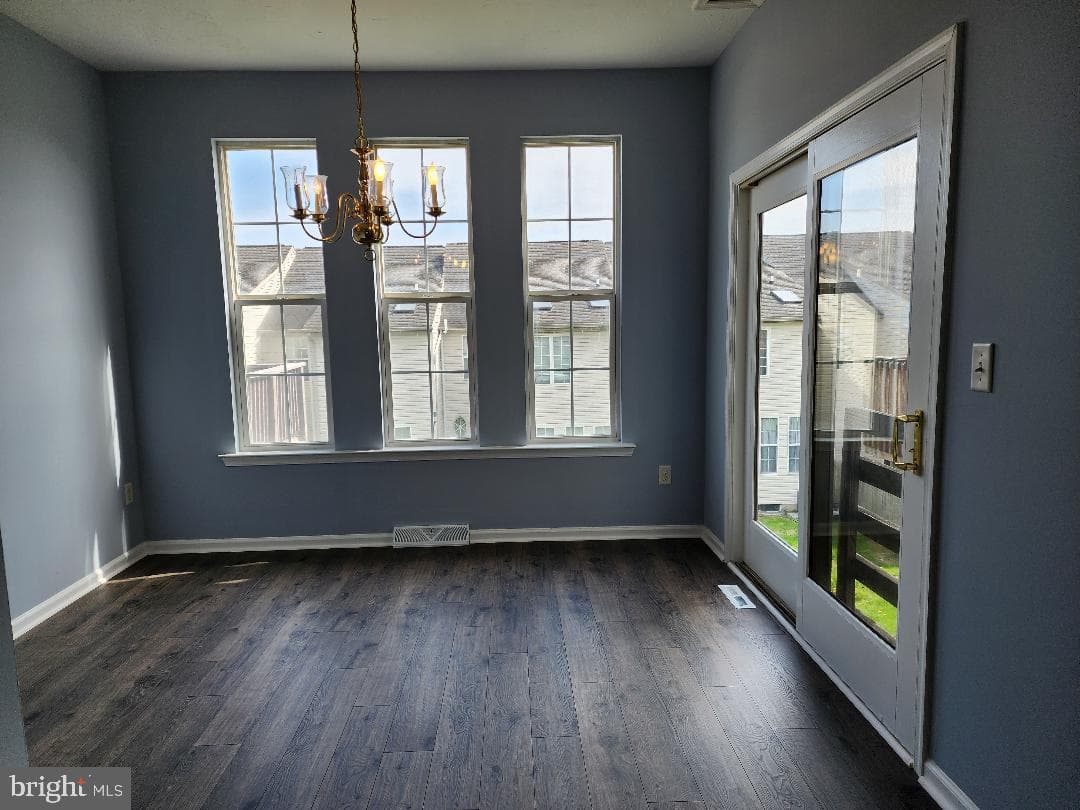 1324 Wanda Drive photo 5