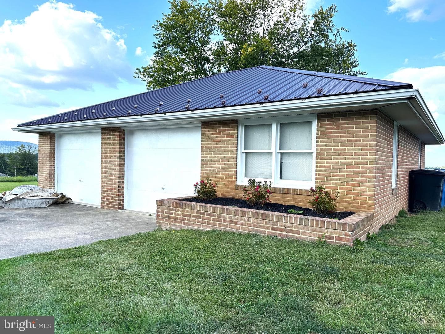 201 Glenwood Road photo 2